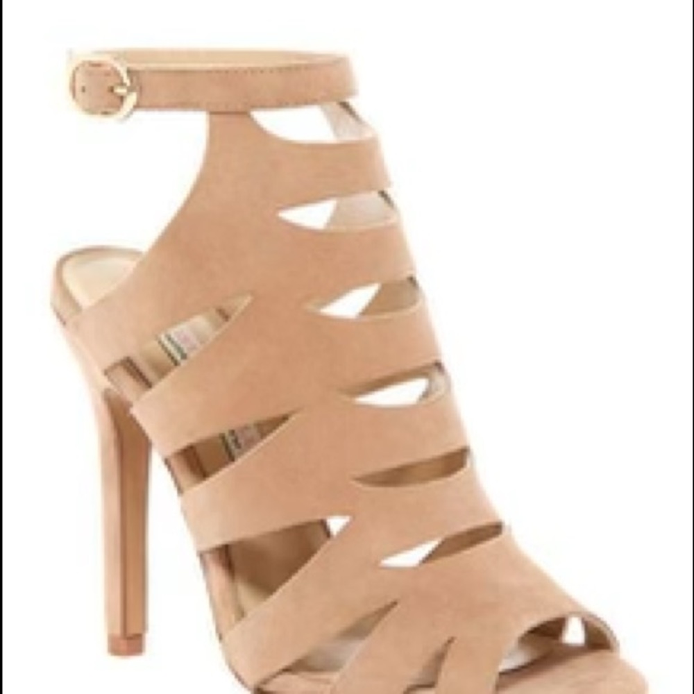 NWOB Kristin Cavallari by Chinese Laundry heels. Kid suede now nude. Never worn.